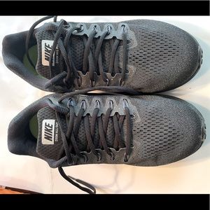 Nike Zoom All Out Size 10.5